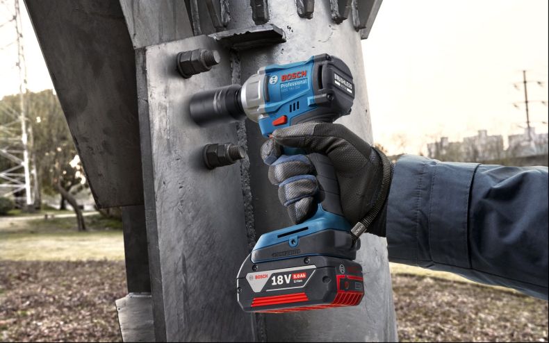 Bosch Profesyonel GDS 18V-350 Akülü Darbeli Somun Sıkma